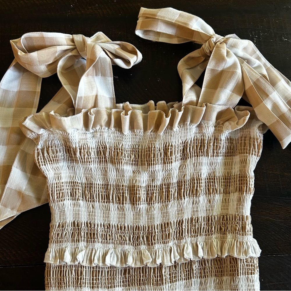 Mable Mini Dress . - Picture 4 of 10